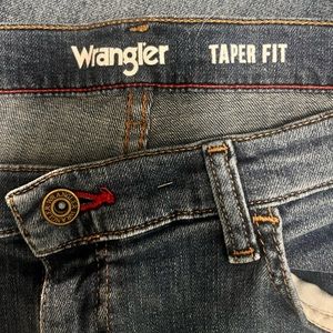 Boys wrangler taper fit jeans size 16 husky